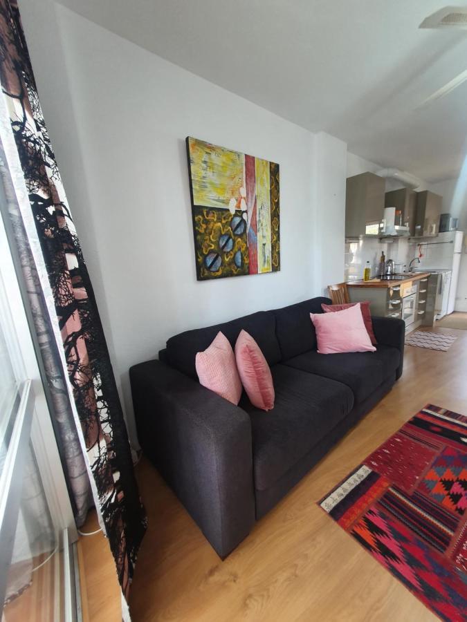 פואנגירולה Modern, Cozy Studio N:O 120 מראה חיצוני תמונה
